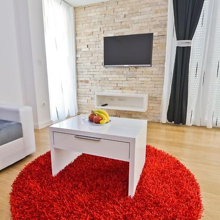 Apartment Domalu Old Town Zára Kültér fotó