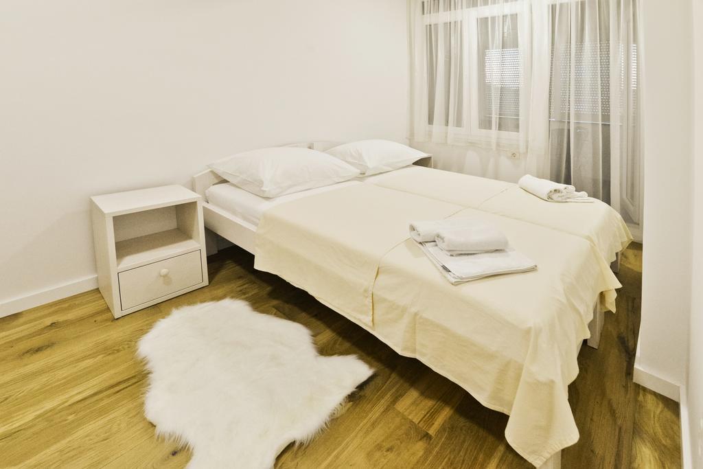 Apartment Domalu Old Town Zára Kültér fotó