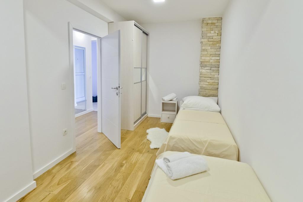 Apartment Domalu Old Town Zára Kültér fotó